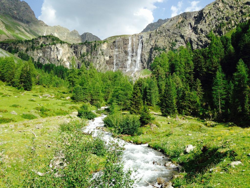 Active Apart Central Ried im Oberinntal Esterno foto